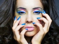 Яркий макияж: советы визажиста