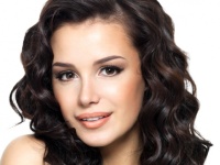 ТОП-10 модных румян: лето 2014