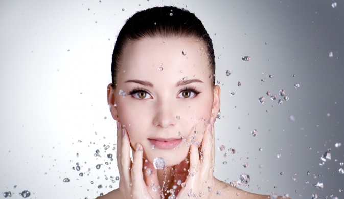 Базовый набор по уходу за лицом : лето 2014