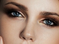 Модные подводки и туши для глаз: ТОП-10