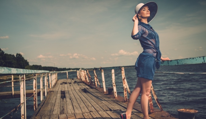 Макияж в морском стиле: лето 2014